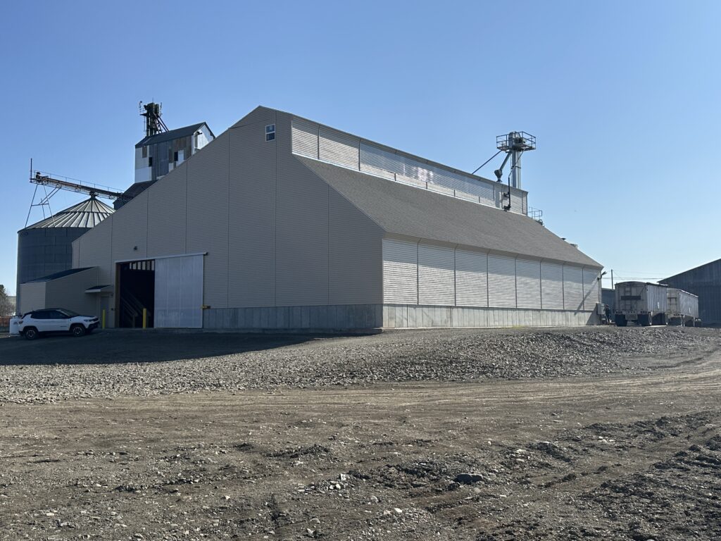 dry fertilizer storage and blending building in oregon