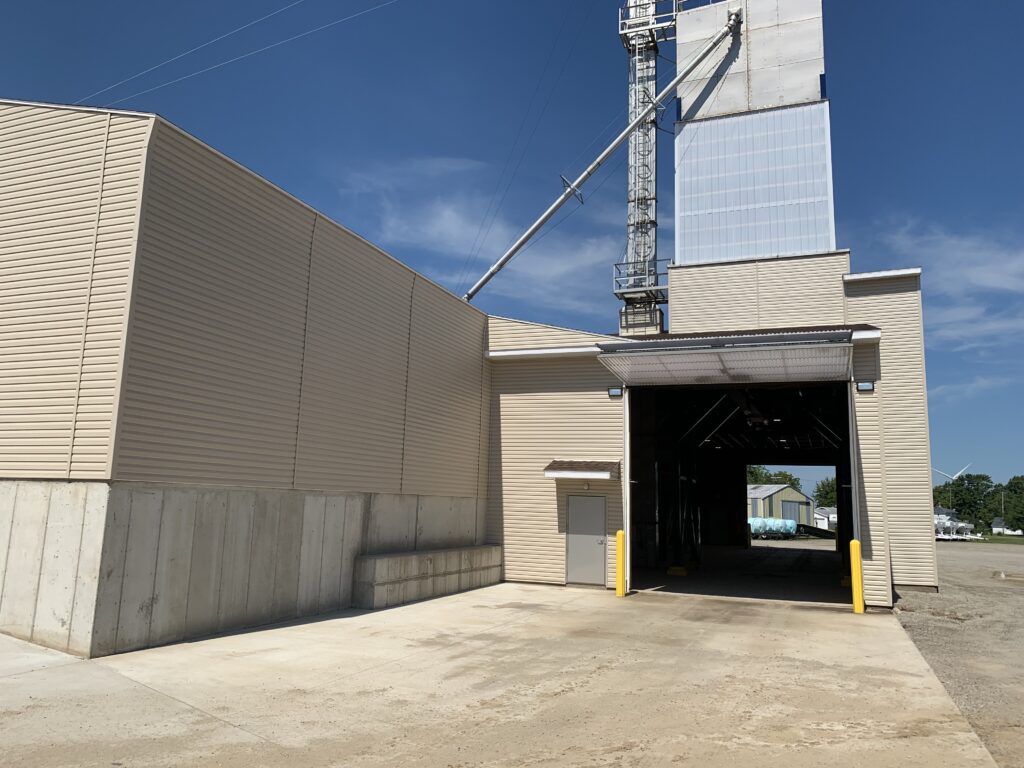 fertilizer blending tower at farmer cooperative in michigan