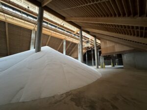 dry fertilizer storage building with ag fertilizer