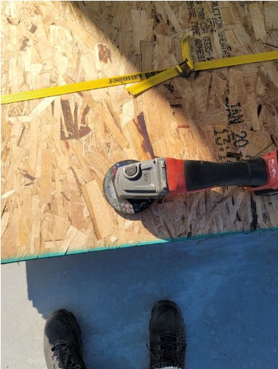 Angle grinder used to build fertilizer storage buildings