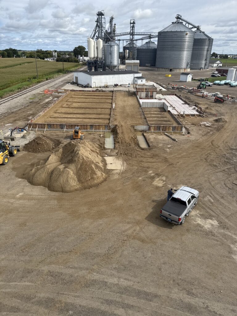 overhead view of a dry fertilizer storage and blending building under construction
